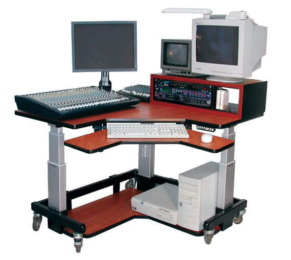 Corner Single Tier STC4848_2424 w/ rack unit